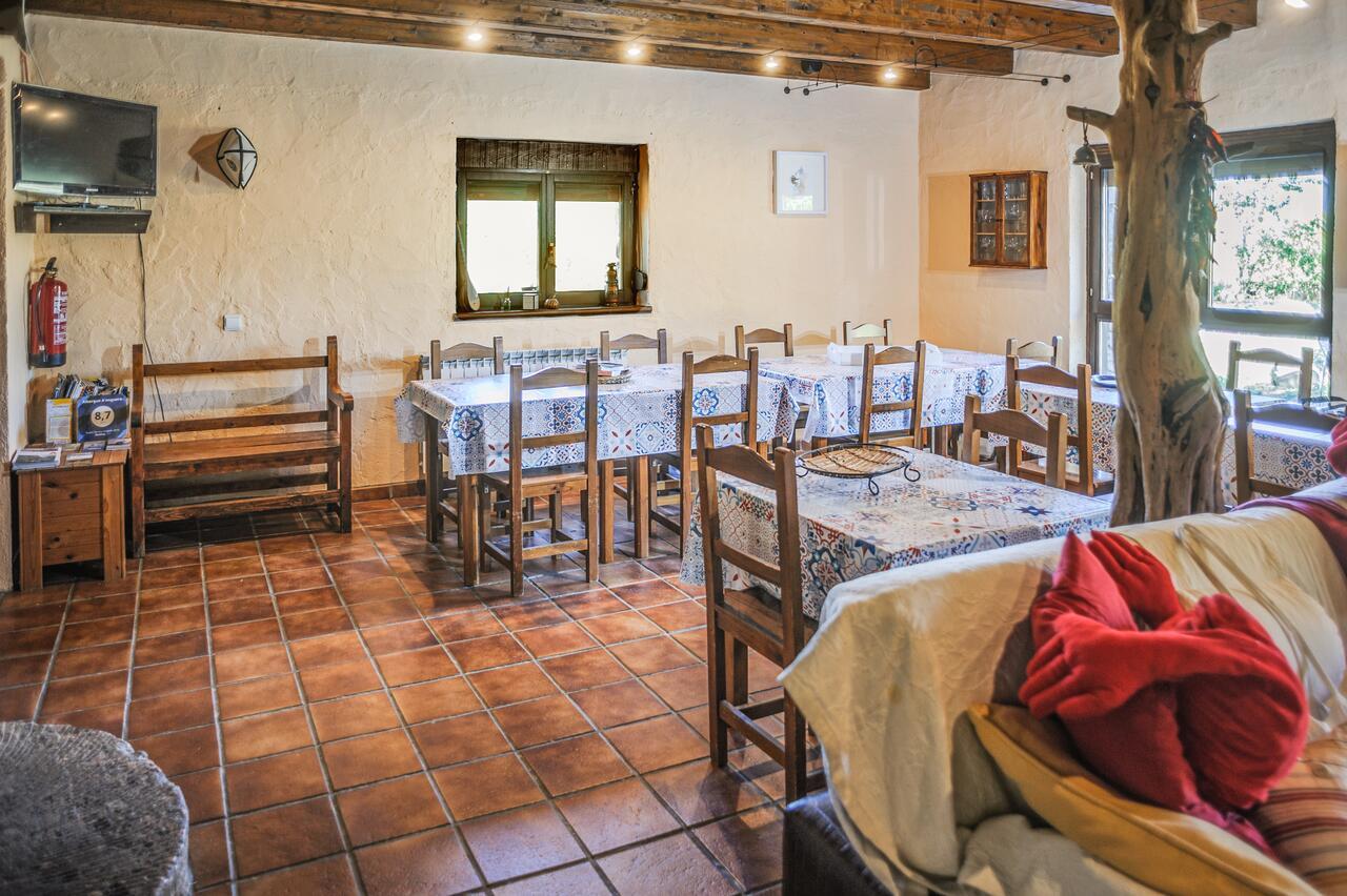 Albergue A'Noguera Castiello de Jaca Bagian luar foto