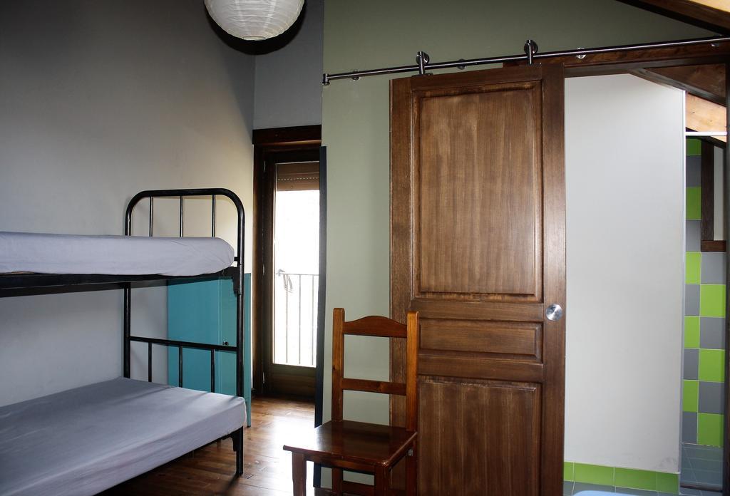 Albergue A'Noguera Castiello de Jaca Bagian luar foto